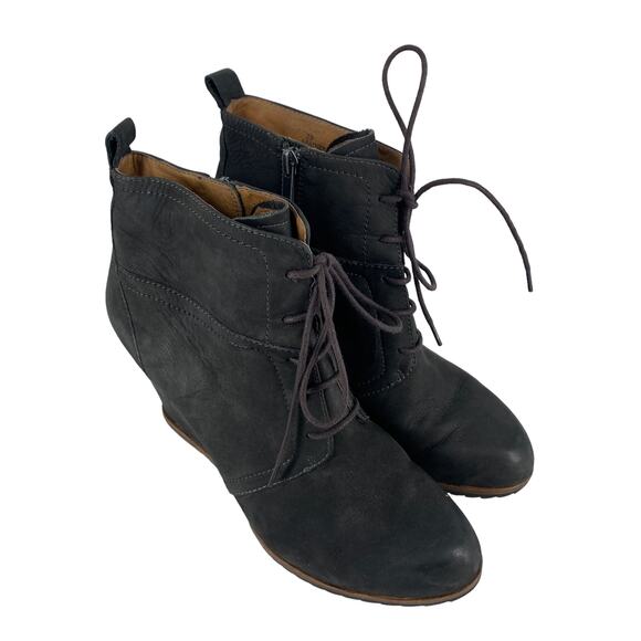 BIALA' Sz 39 Alyssa Lace-Up Leather Wedge Bootie Suede Leather Side Zip Lace Up - Picture 4 of 14